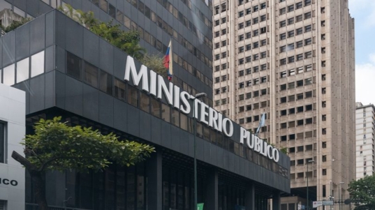 Ministerio_Publico_en_Caracas_Venezuela-800x445-1