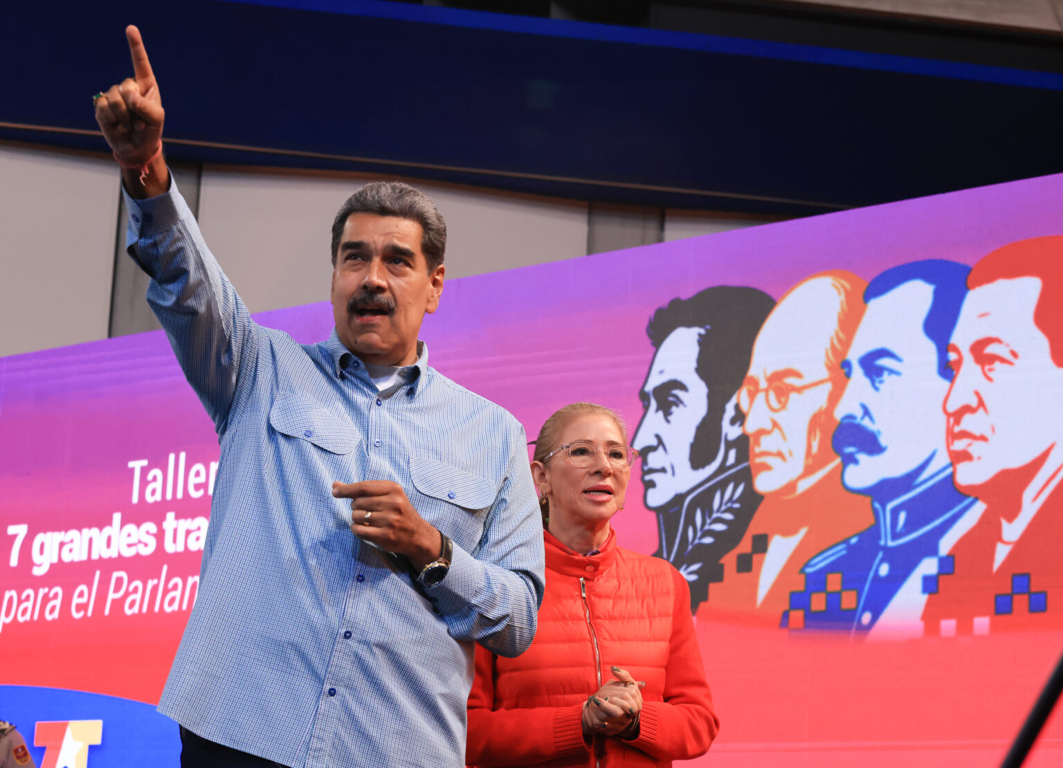 Presidente Maduro ordenó la creación de una Escuela Política Parlamentaria