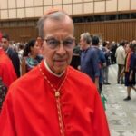 Cardenal salvadoreño exige información de migrantes venezolanos presos en el país