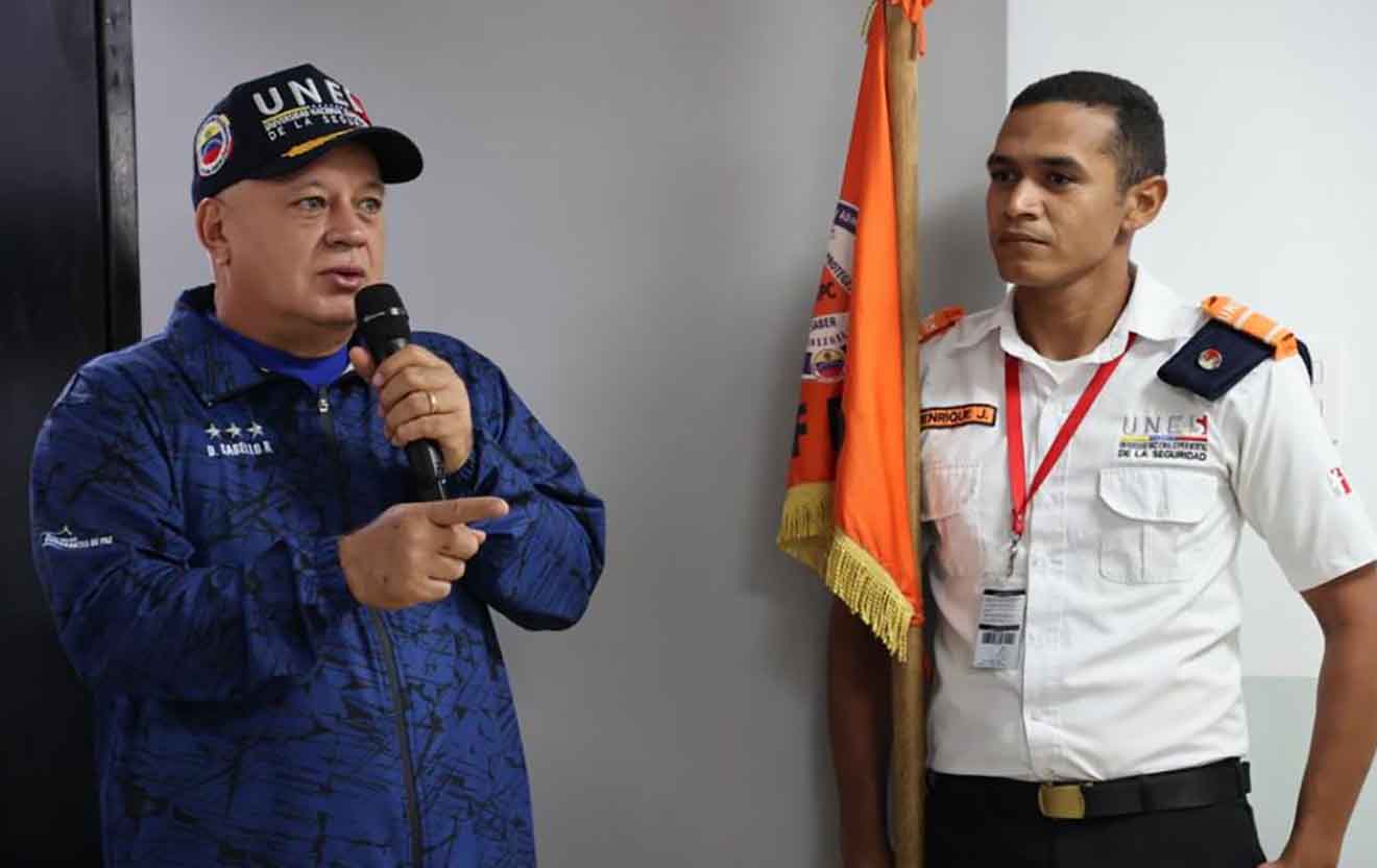 Diosdado UNES Maturín