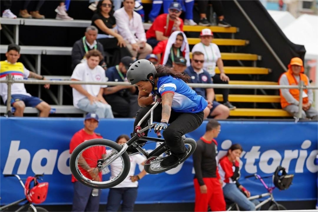 Katherine-Dias-BMX-3