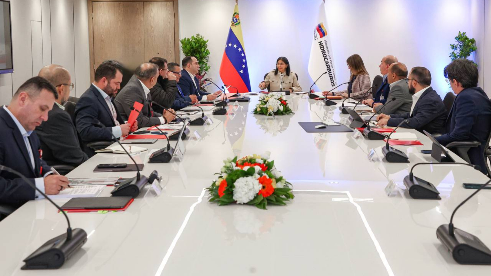 jornada-estrategica-para-consolidar-el-motor-hidrocarburos-49727