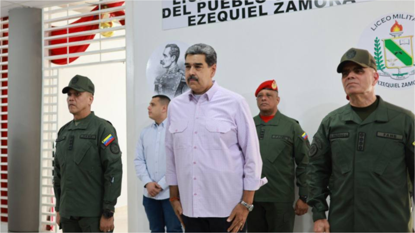 presidente-maduro-con-alto-mando-militar-cortesia-50220