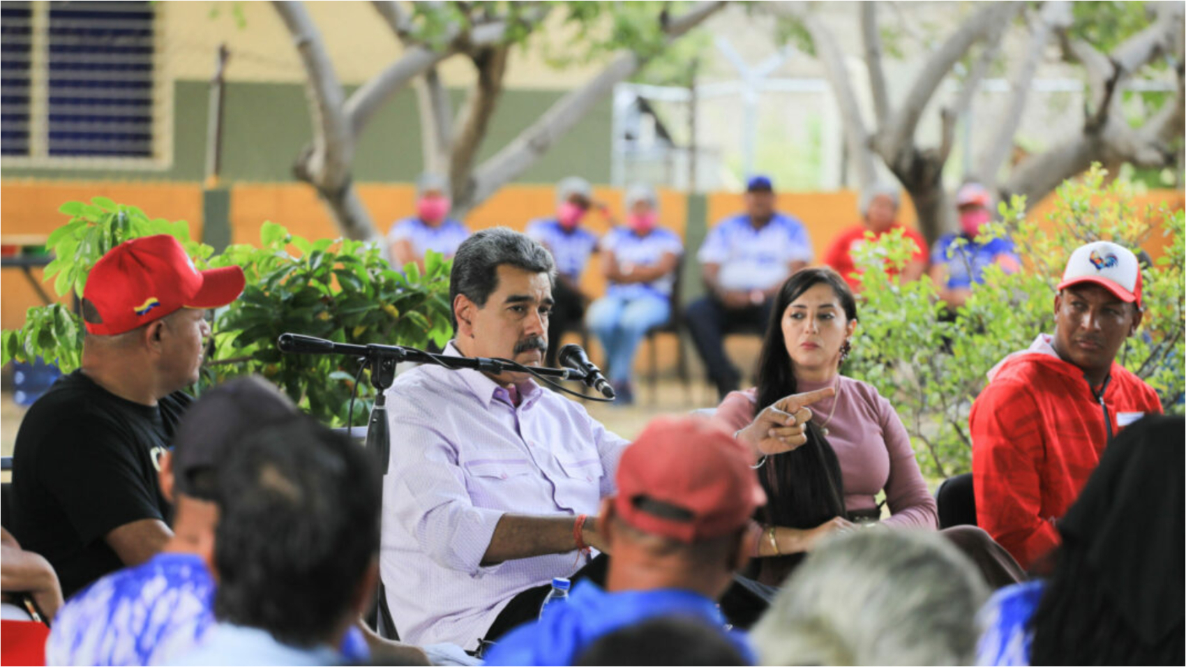 estados-unidos-lejos-de-aqui-deja-quieta-a-venezuela--cortesia-51484