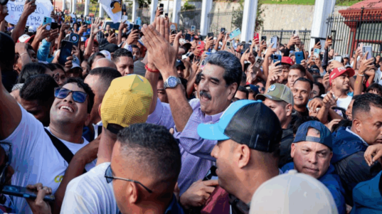 mADURO FONDO ESPECAL