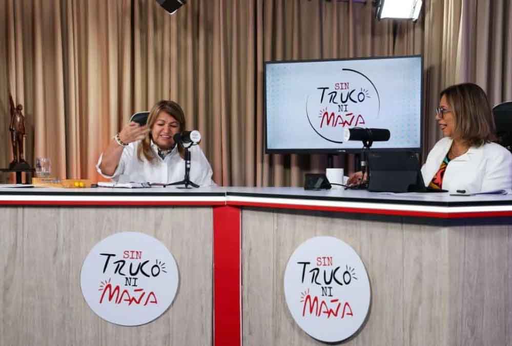 503 mil mujeres participan en vocerías comunales en todo el país.jpg copia