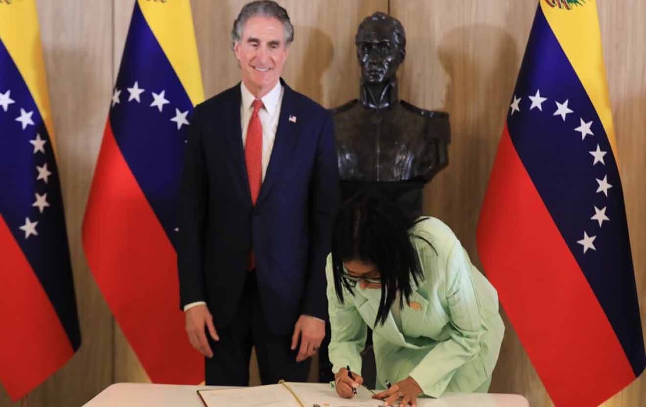 Venezuela y Shell firman Acuerdo Marco y Alianza Técnico-Financiera para desarrollo de producción de petróleo y gas