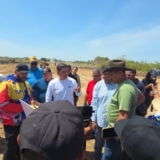 photo_4994556312939072479_y-800x445