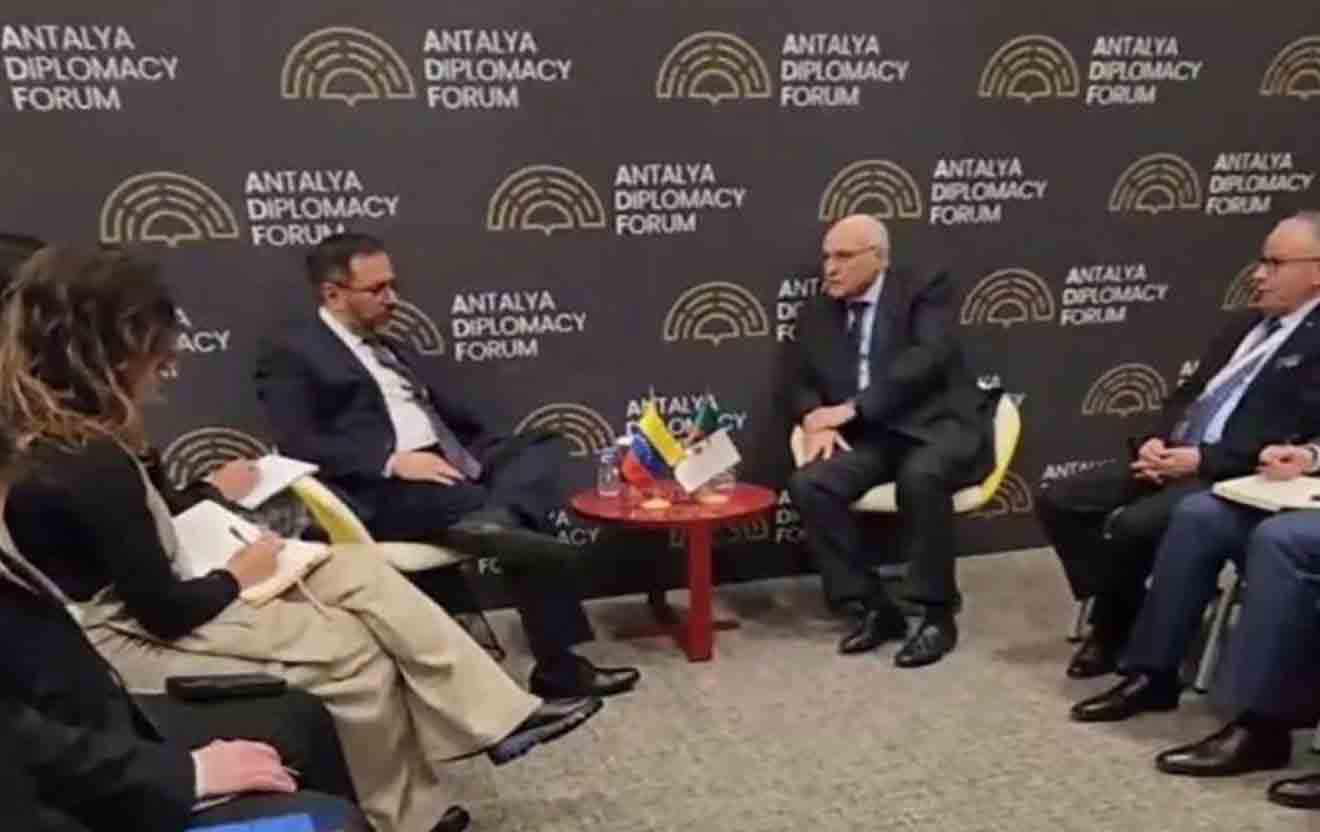 Venezuela y Argelia examinan relación estratégica bilateral