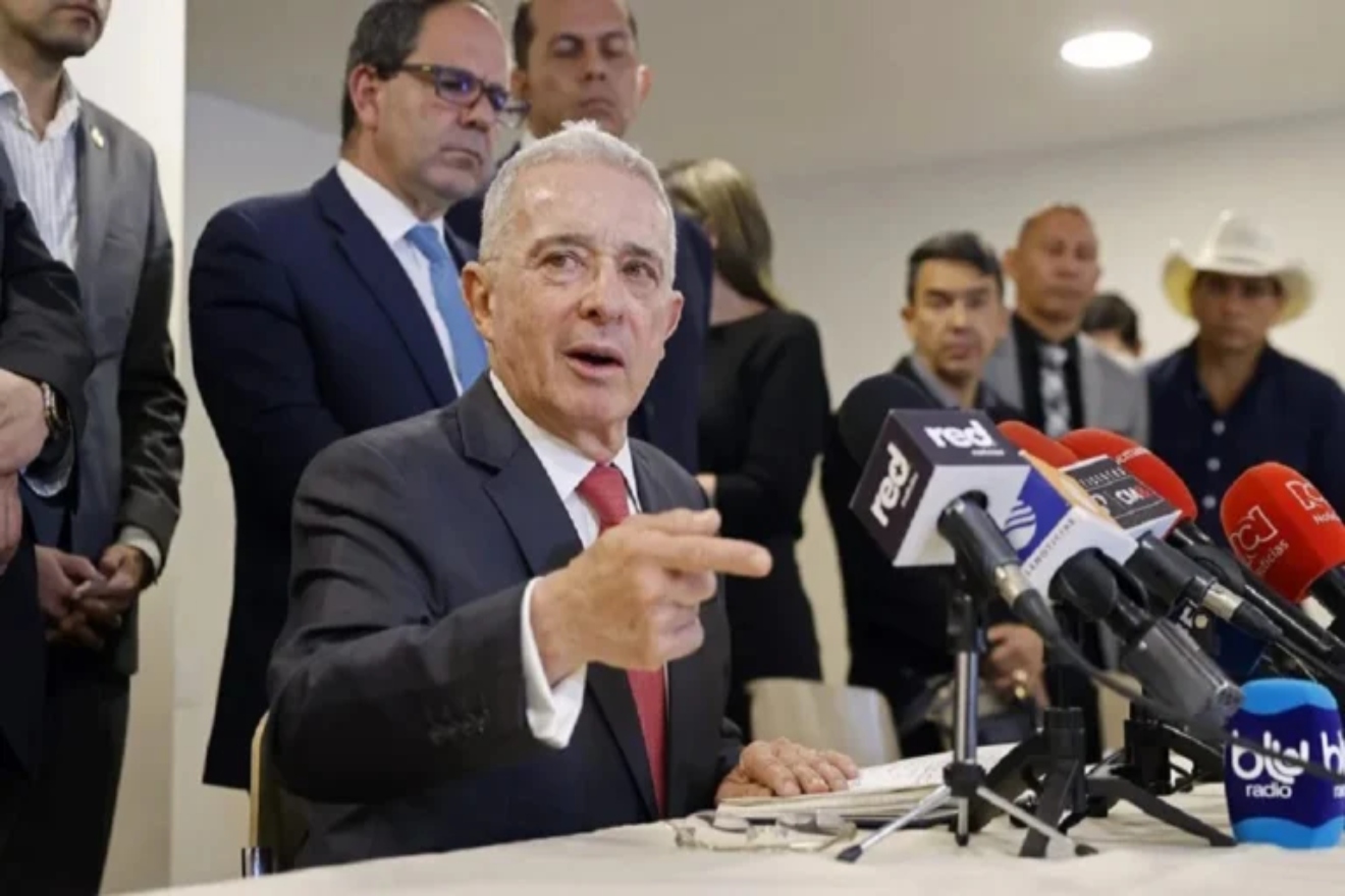 uribe (1)