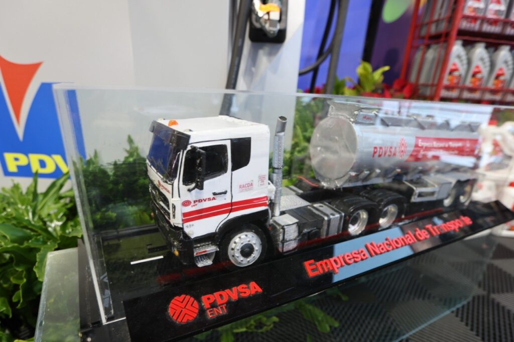 5066956980374670113-1024x682