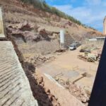 Ratifican paralización preventiva a construcción adyacente al Cerro Venezuela en Barcelona