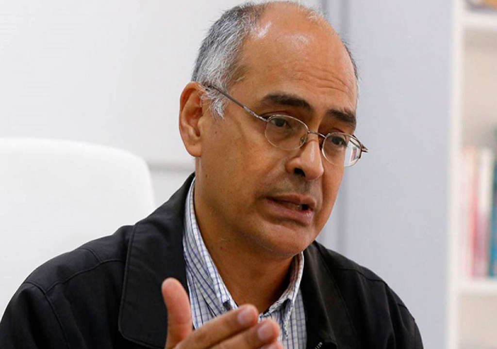 Designado Carlos Alvarado como nuevo presidente del IVSS