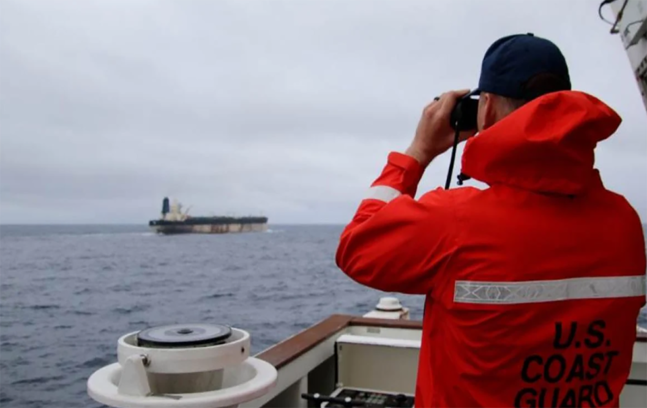 Estados Unidos secuestró petrolero ruso en el Atlántico Norte