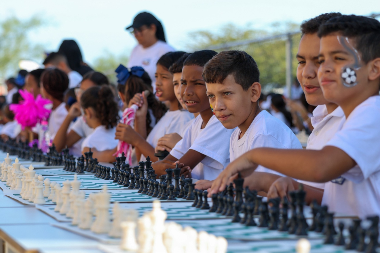 Juegos estudiantiles