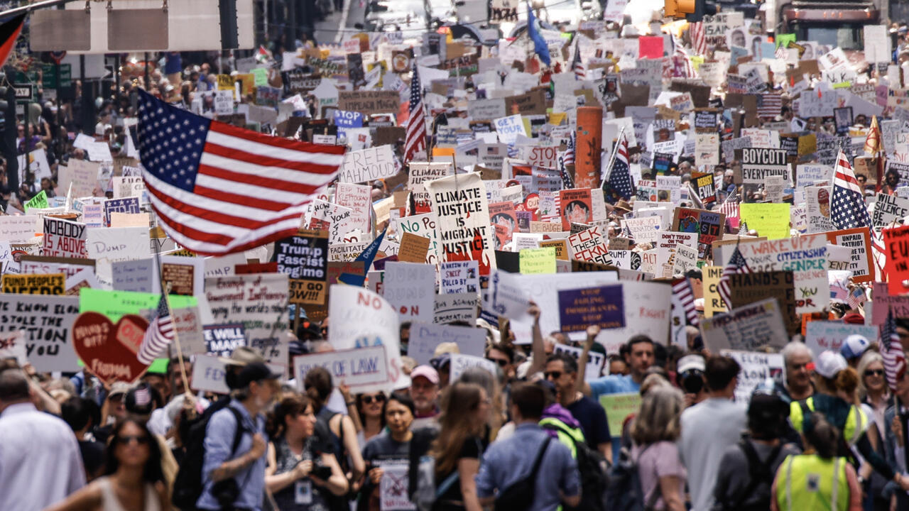 df705ff7781c2a9f399d6103987dc9a19d1ef39a