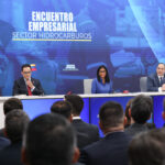 Presidenta (E ) Delcy Rodríguez impulsa la creación del Consejo Académico de los Hidrocarburos