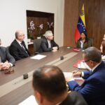 Venezuela robustecerá sector hidrocarburos mediante alianzas con empresa petrolera francesa Maurel & Prom