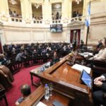 Senado argentino debate polémica ley de glaciares