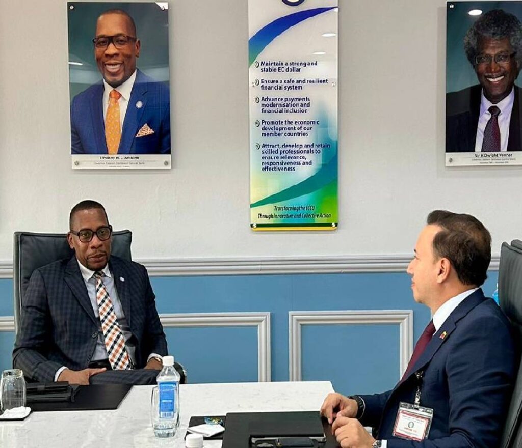 Venezuela fortalece nexos financieros con el sector bancario del Caribe